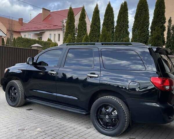 Чорний Тойота Секвойя, об'ємом двигуна 5.66 л та пробігом 145 тис. км за 39950 $, фото 11 на Automoto.ua