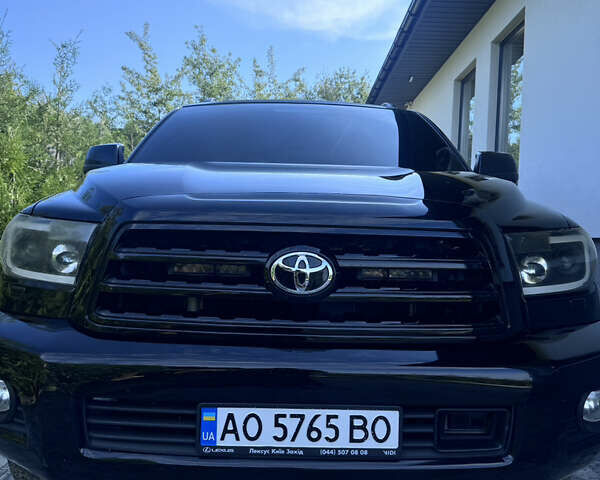 Чорний Тойота Секвойя, об'ємом двигуна 5.7 л та пробігом 200 тис. км за 29000 $, фото 2 на Automoto.ua
