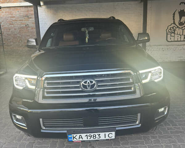 Чорний Тойота Секвойя, об'ємом двигуна 5.66 л та пробігом 212 тис. км за 42500 $, фото 11 на Automoto.ua