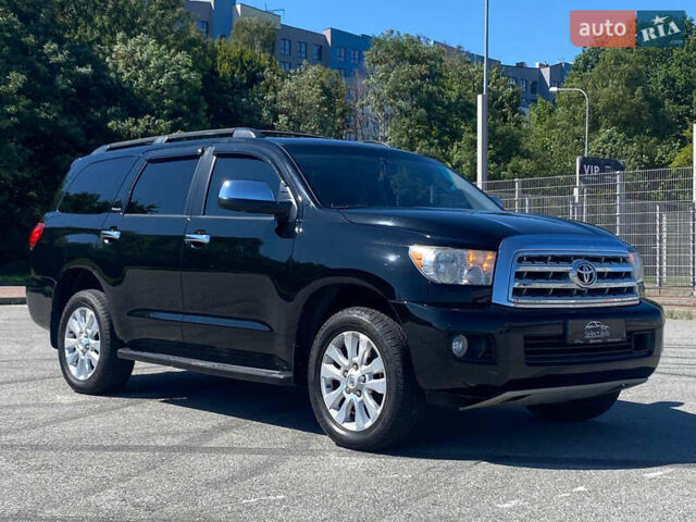 Черный Тойота Секвойя, объемом двигателя 5.69 л и пробегом 97 тыс. км за 45500 $, фото 8 на Automoto.ua
