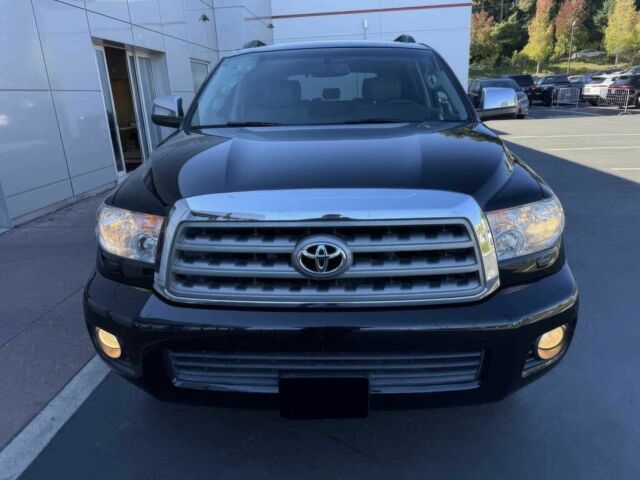 Черный Тойота Секвойя, объемом двигателя 5.7 л и пробегом 71 тыс. км за 25100 $, фото 1 на Automoto.ua