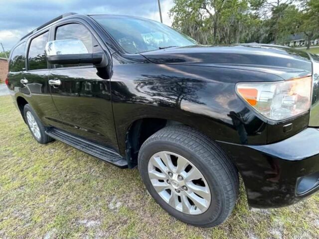 Черный Тойота Секвойя, объемом двигателя 5.7 л и пробегом 42 тыс. км за 6900 $, фото 10 на Automoto.ua