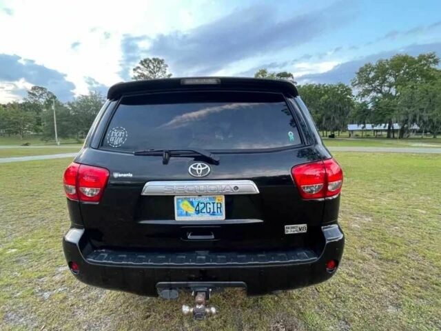 Черный Тойота Секвойя, объемом двигателя 5.7 л и пробегом 42 тыс. км за 6900 $, фото 1 на Automoto.ua