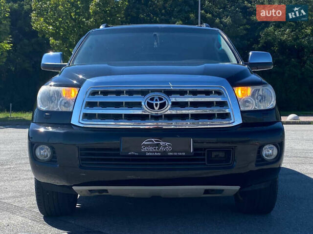 Черный Тойота Секвойя, объемом двигателя 5.69 л и пробегом 97 тыс. км за 45500 $, фото 1 на Automoto.ua
