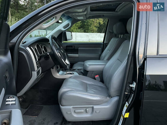 Черный Тойота Секвойя, объемом двигателя 5.66 л и пробегом 188 тыс. км за 30900 $, фото 20 на Automoto.ua