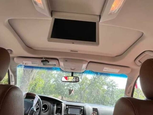 Черный Тойота Секвойя, объемом двигателя 5.7 л и пробегом 42 тыс. км за 6900 $, фото 18 на Automoto.ua