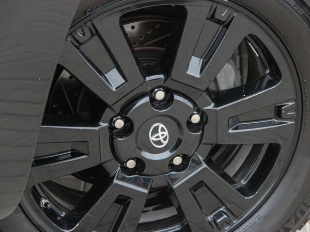 Тойота Секвойя 2017 в Одессе на Automoto.ua Черный Тойота Секвойя, объемом двигателя 5.7 л и пробегом 191 тыс. км за 39000 $, фото 4 на Automoto.ua