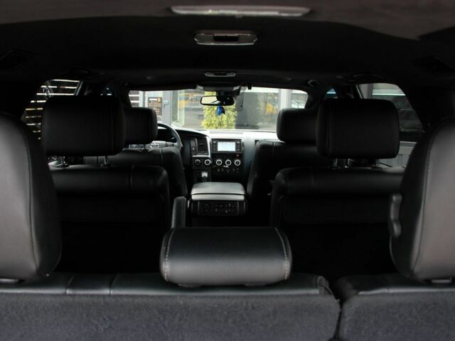 Тойота Секвойя 2017 в Одессе на Automoto.ua Черный Тойота Секвойя, объемом двигателя 5.7 л и пробегом 191 тыс. км за 39000 $, фото 20 на Automoto.ua