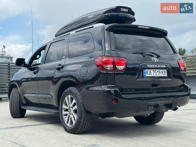 Чорний Тойота Секвойя, об'ємом двигуна 5.66 л та пробігом 125 тис. км за 39990 $, фото 3 на Automoto.ua
