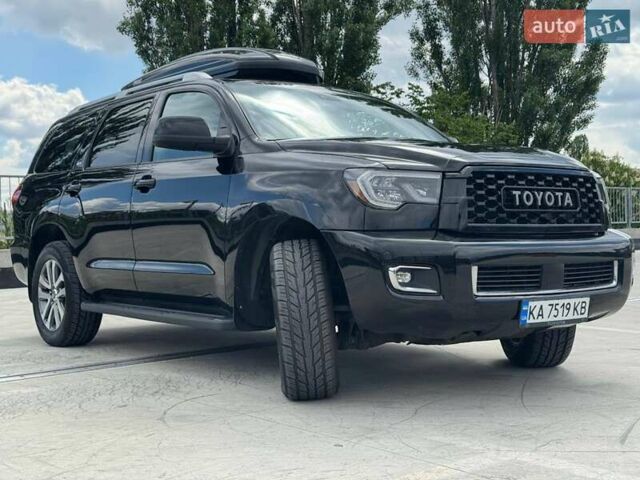 Чорний Тойота Секвойя, об'ємом двигуна 5.66 л та пробігом 125 тис. км за 39990 $, фото 7 на Automoto.ua