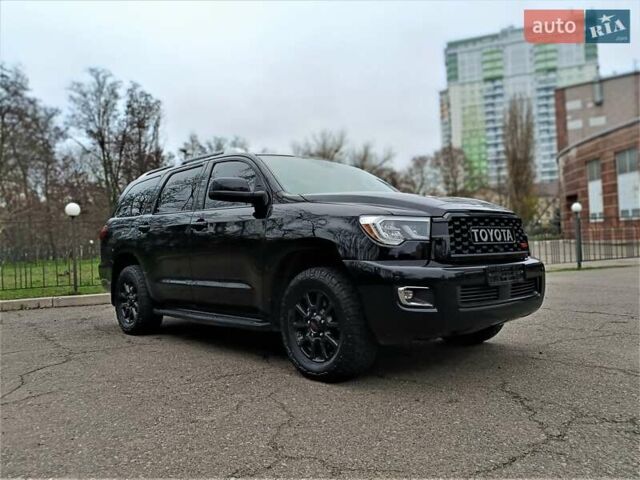 Черный Тойота Секвойя, объемом двигателя 5.66 л и пробегом 115 тыс. км за 39500 $, фото 5 на Automoto.ua