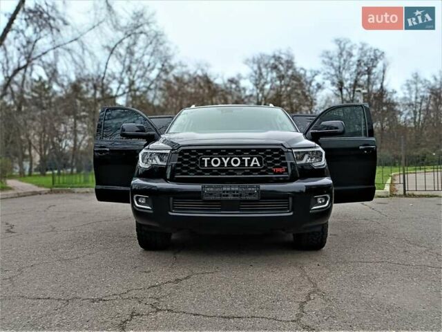 Черный Тойота Секвойя, объемом двигателя 5.66 л и пробегом 115 тыс. км за 39500 $, фото 25 на Automoto.ua