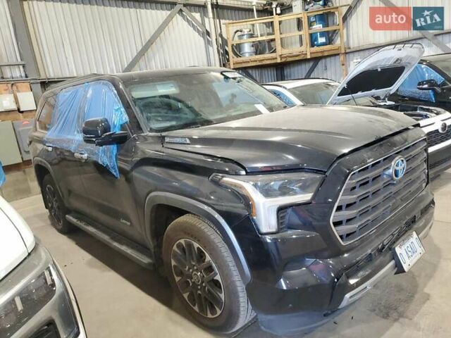 Черный Тойота Секвойя, объемом двигателя 0 л и пробегом 51 тыс. км за 76000 $, фото 3 на Automoto.ua