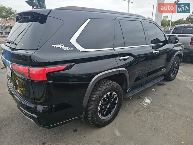 Чорний Тойота Секвойя, об'ємом двигуна 3.5 л та пробігом 60 тис. км за 36000 $, фото 5 на Automoto.ua