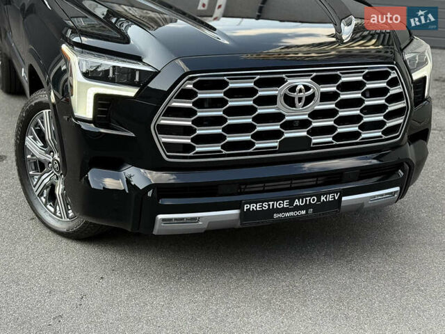 Черный Тойота Секвойя, объемом двигателя 3.5 л и пробегом 1 тыс. км за 150000 $, фото 5 на Automoto.ua