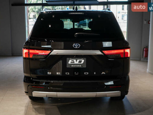 Черный Тойота Секвойя, объемом двигателя 3.45 л и пробегом 3 тыс. км за 145000 $, фото 11 на Automoto.ua