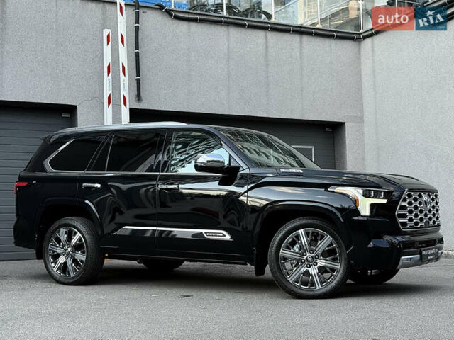 Черный Тойота Секвойя, объемом двигателя 3.5 л и пробегом 1 тыс. км за 150000 $, фото 4 на Automoto.ua