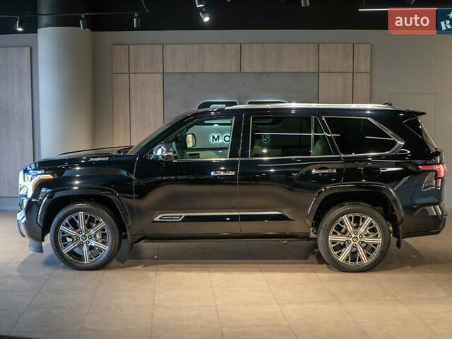 Черный Тойота Секвойя, объемом двигателя 3.45 л и пробегом 3 тыс. км за 145000 $, фото 4 на Automoto.ua