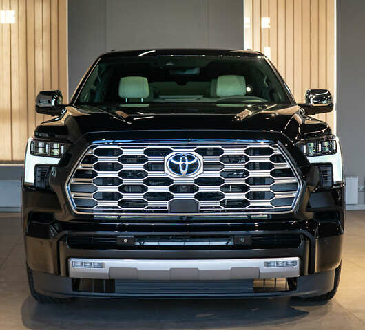 Черный Тойота Секвойя, объемом двигателя 3.45 л и пробегом 3 тыс. км за 145000 $, фото 21 на Automoto.ua