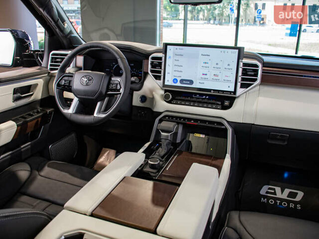 Черный Тойота Секвойя, объемом двигателя 3.45 л и пробегом 3 тыс. км за 145000 $, фото 24 на Automoto.ua