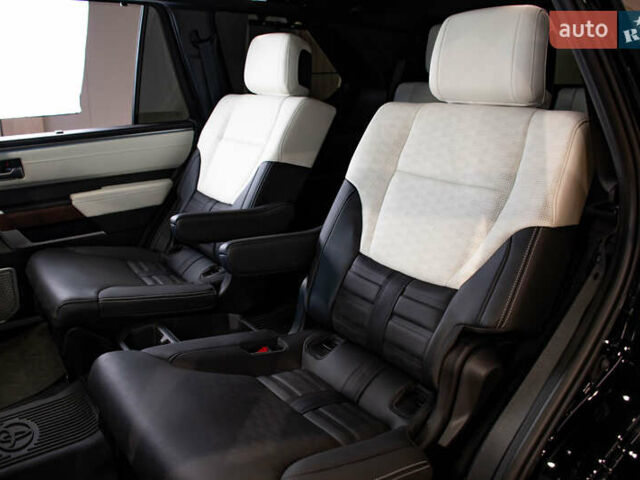 Черный Тойота Секвойя, объемом двигателя 3.45 л и пробегом 3 тыс. км за 145000 $, фото 38 на Automoto.ua