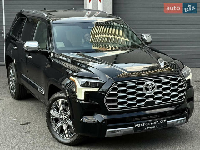 Черный Тойота Секвойя, объемом двигателя 3.5 л и пробегом 1 тыс. км за 150000 $, фото 1 на Automoto.ua