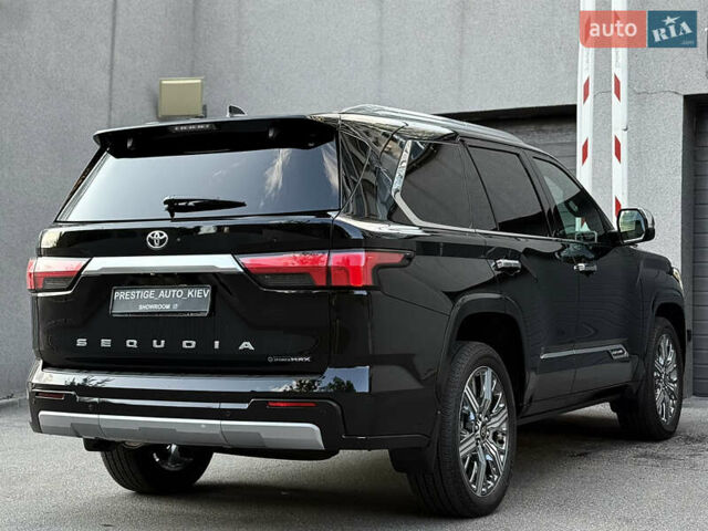 Черный Тойота Секвойя, объемом двигателя 3.5 л и пробегом 1 тыс. км за 150000 $, фото 21 на Automoto.ua