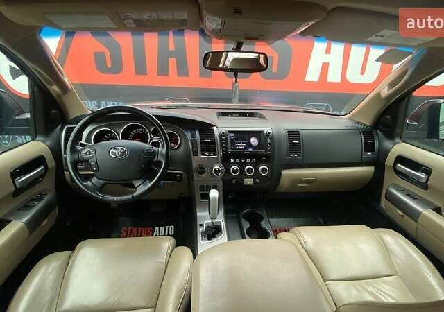 Фіолетовий Тойота Секвойя, об'ємом двигуна 5.66 л та пробігом 360 тис. км за 22000 $, фото 32 на Automoto.ua