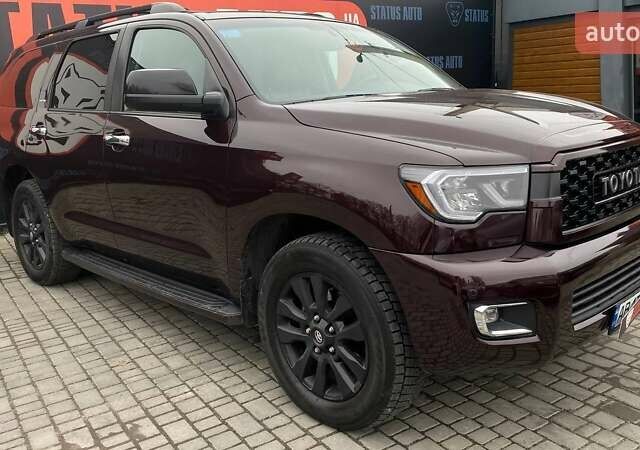 Фіолетовий Тойота Секвойя, об'ємом двигуна 5.66 л та пробігом 360 тис. км за 22000 $, фото 3 на Automoto.ua