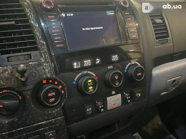 Тойота Секвойя, об'ємом двигуна 0 л та пробігом 200 тис. км за 30000 $, фото 27 на Automoto.ua