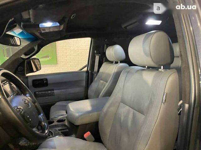 Тойота Секвойя, об'ємом двигуна 0 л та пробігом 200 тис. км за 30000 $, фото 7 на Automoto.ua