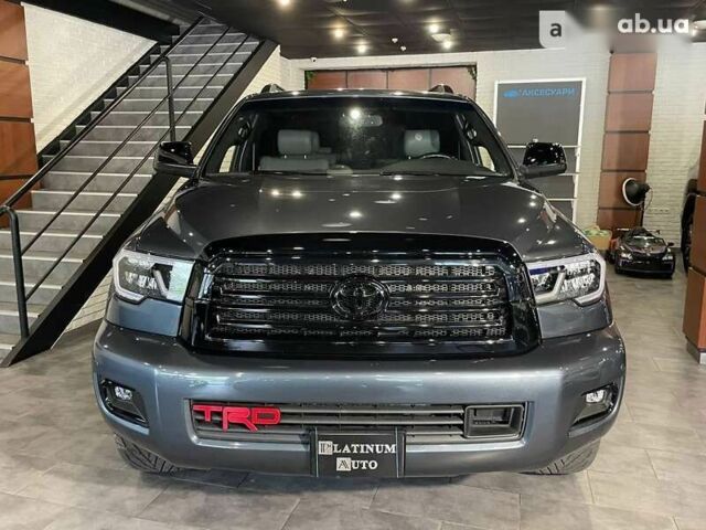 Тойота Секвойя, об'ємом двигуна 0 л та пробігом 200 тис. км за 30000 $, фото 1 на Automoto.ua