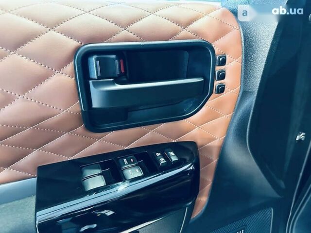 Тойота Секвойя, об'ємом двигуна 5.7 л та пробігом 7 тис. км за 54900 $, фото 22 на Automoto.ua