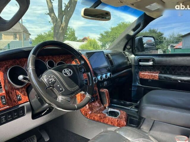 Тойота Секвойя, объемом двигателя 0 л и пробегом 416 тыс. км за 22000 $, фото 9 на Automoto.ua