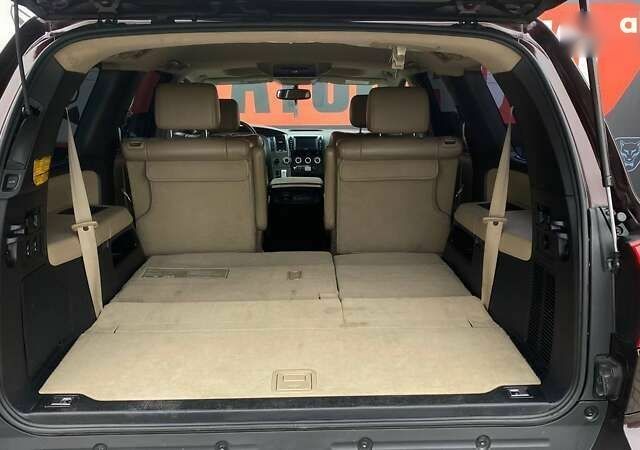 Тойота Секвойя, объемом двигателя 0 л и пробегом 360 тыс. км за 22500 $, фото 13 на Automoto.ua