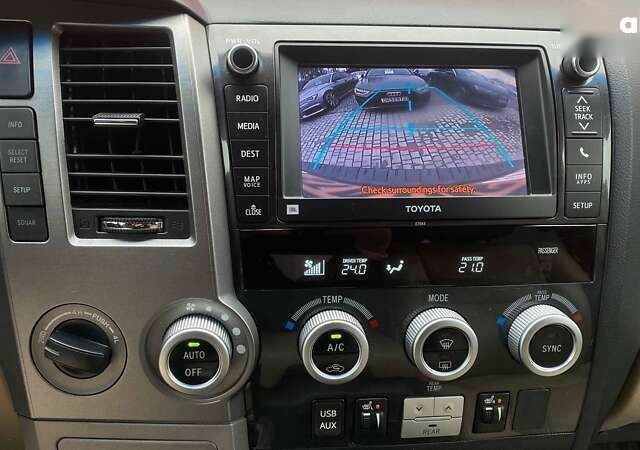 Тойота Секвойя, объемом двигателя 0 л и пробегом 360 тыс. км за 22500 $, фото 23 на Automoto.ua