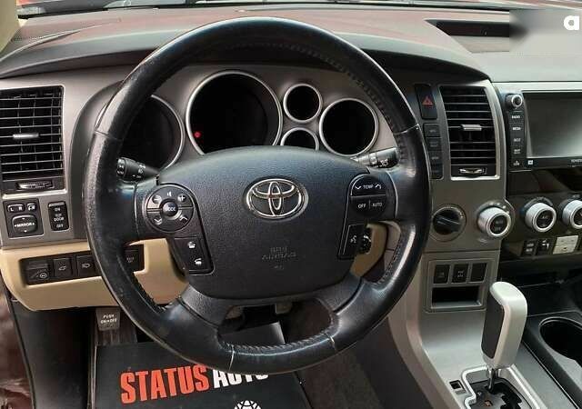 Тойота Секвойя, объемом двигателя 0 л и пробегом 360 тыс. км за 22500 $, фото 16 на Automoto.ua