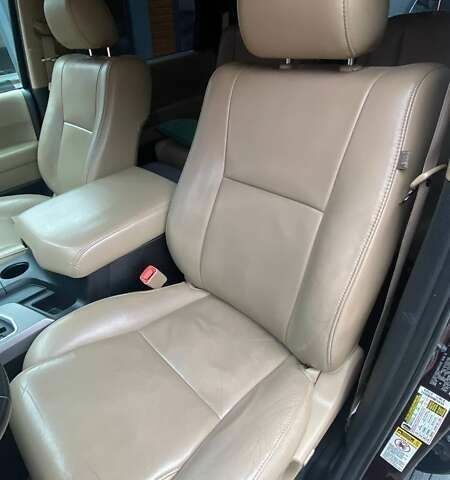 Тойота Секвойя, объемом двигателя 0 л и пробегом 360 тыс. км за 22500 $, фото 18 на Automoto.ua