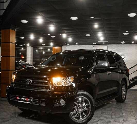 Тойота Секвойя, об'ємом двигуна 5.7 л та пробігом 330 тис. км за 34900 $, фото 3 на Automoto.ua