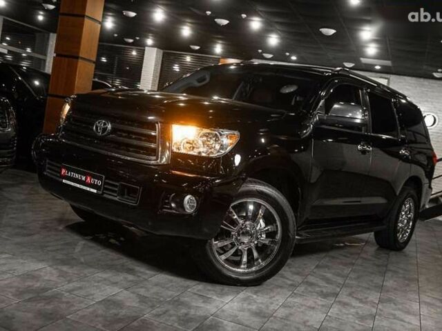 Тойота Секвойя, об'ємом двигуна 5.7 л та пробігом 330 тис. км за 34900 $, фото 5 на Automoto.ua