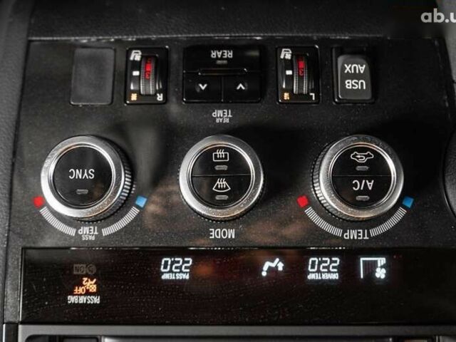 Тойота Секвойя, объемом двигателя 0 л и пробегом 48 тыс. км за 46900 $, фото 28 на Automoto.ua