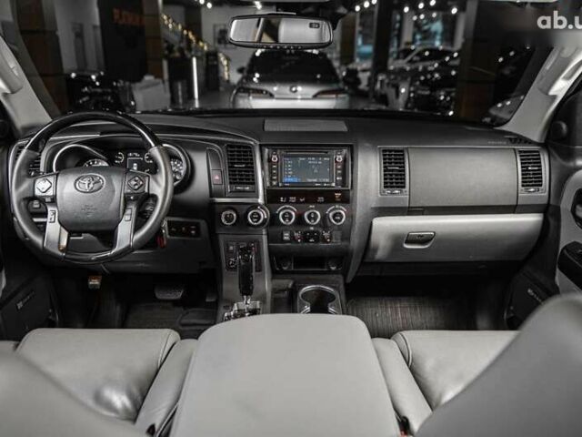 Тойота Секвойя, объемом двигателя 0 л и пробегом 48 тыс. км за 46900 $, фото 15 на Automoto.ua