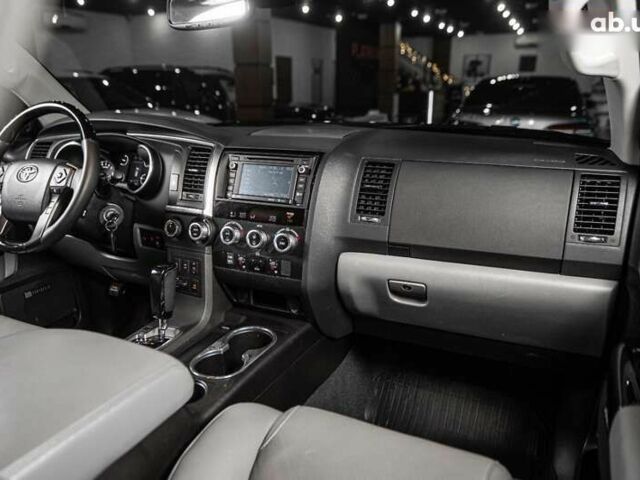 Тойота Секвойя, объемом двигателя 0 л и пробегом 48 тыс. км за 46900 $, фото 16 на Automoto.ua
