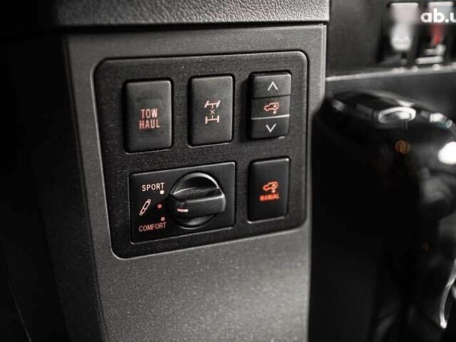 Тойота Секвойя, объемом двигателя 0 л и пробегом 48 тыс. км за 46900 $, фото 27 на Automoto.ua