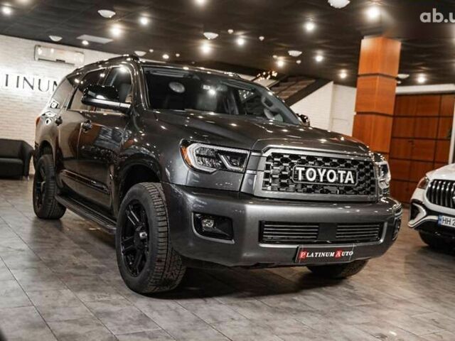 Тойота Секвойя, объемом двигателя 0 л и пробегом 48 тыс. км за 46900 $, фото 2 на Automoto.ua