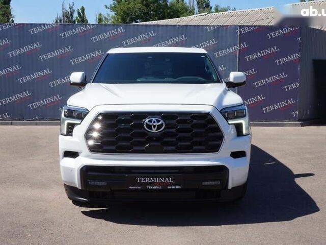 Тойота Секвойя, объемом двигателя 0 л и пробегом 16 тыс. км за 119000 $, фото 1 на Automoto.ua
