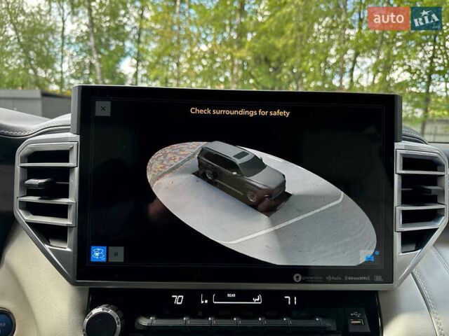 Тойота Секвойя, объемом двигателя 3.45 л и пробегом 50 тыс. км за 127777 $, фото 11 на Automoto.ua