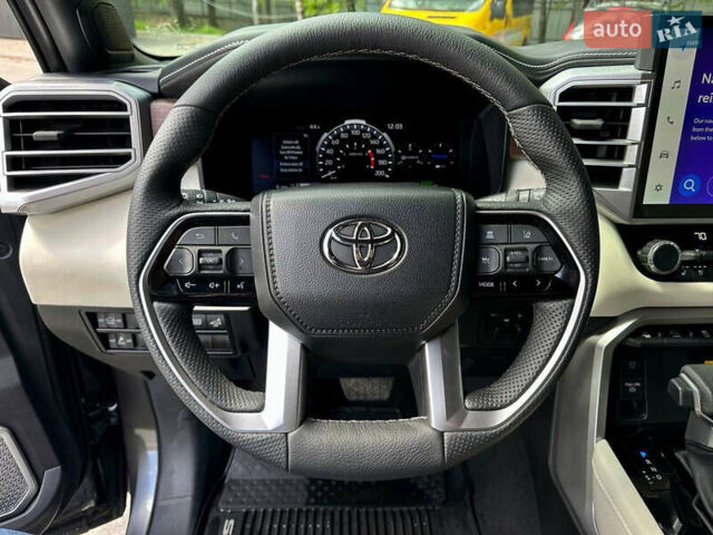 Тойота Секвойя, объемом двигателя 3.45 л и пробегом 50 тыс. км за 127777 $, фото 7 на Automoto.ua