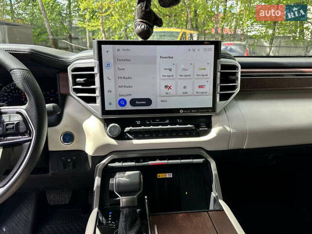 Тойота Секвойя, объемом двигателя 3.45 л и пробегом 50 тыс. км за 127777 $, фото 10 на Automoto.ua