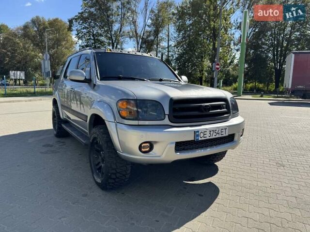 Серый Тойота Секвойя, объемом двигателя 4.7 л и пробегом 286 тыс. км за 14700 $, фото 2 на Automoto.ua